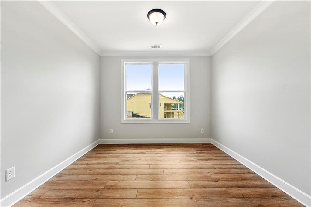 2 bedroom, 2 bathroom, 1,713 sq ft single family residence for sale at 203 Bear Way, Hoschton, GA 30548 — photo 6