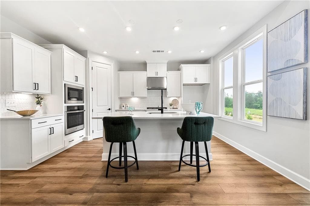 2 bedroom, 2 bathroom, 1,713 sq ft single family residence for sale at 203 Bear Way, Hoschton, GA 30548 — photo 9