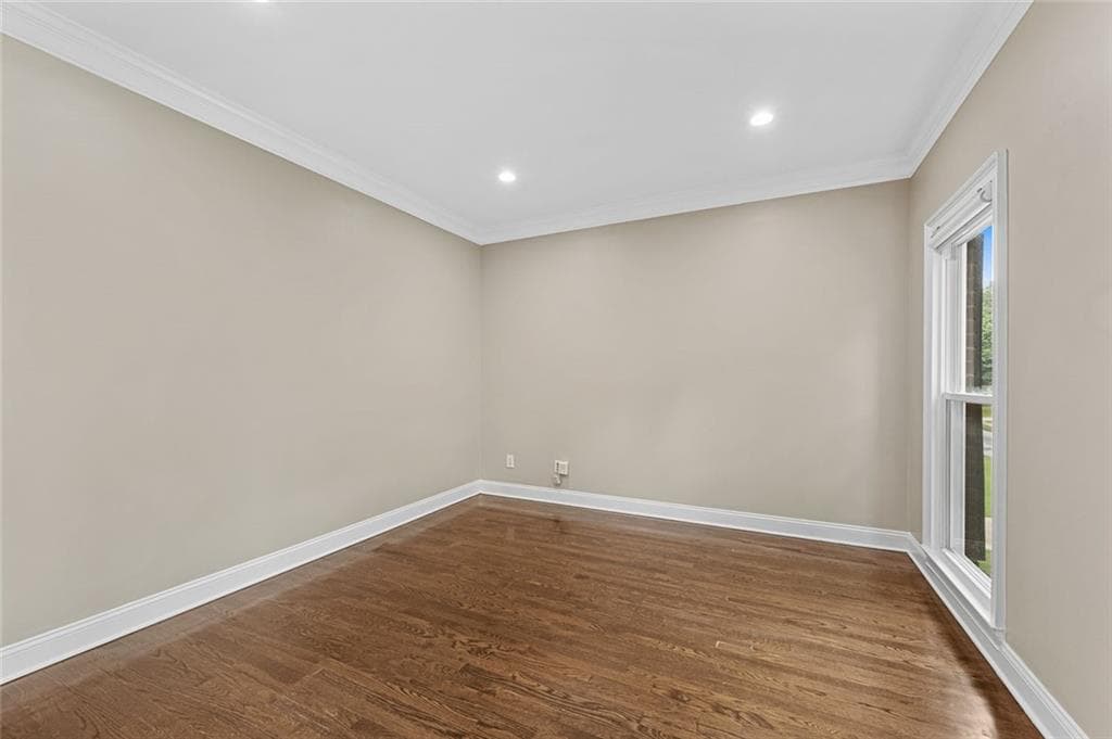 6 bedroom, 4 bathroom, 3,933 sq ft single family residence for sale at 2426 Watercrest Terrace, Acworth, GA 30101 — photo 10