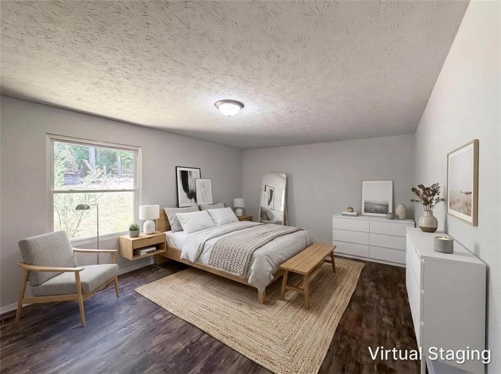 4 bedroom, 3 bathroom, 1,378 sq ft single family residence for sale at 6830 Earlhurst Road, Atlanta, GA 30349 — photo 3