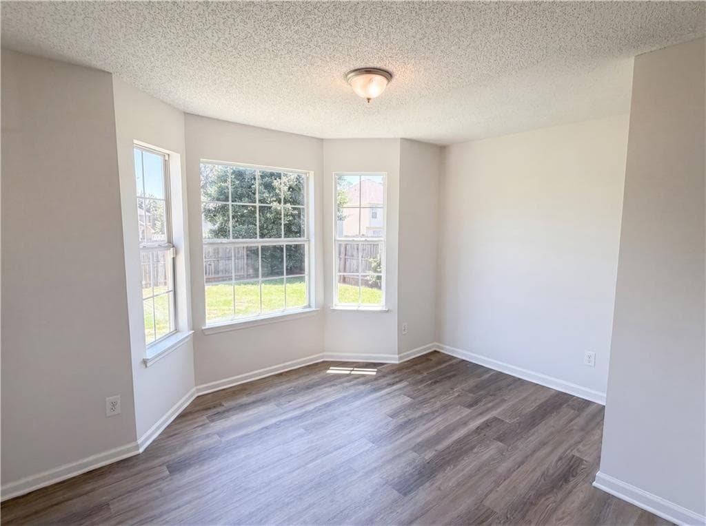 4 bedroom, 3 bathroom, 2,700 sq ft single family residence under contract at 1774 Wood Stork Drive, Hampton, GA 30228 — photo 7