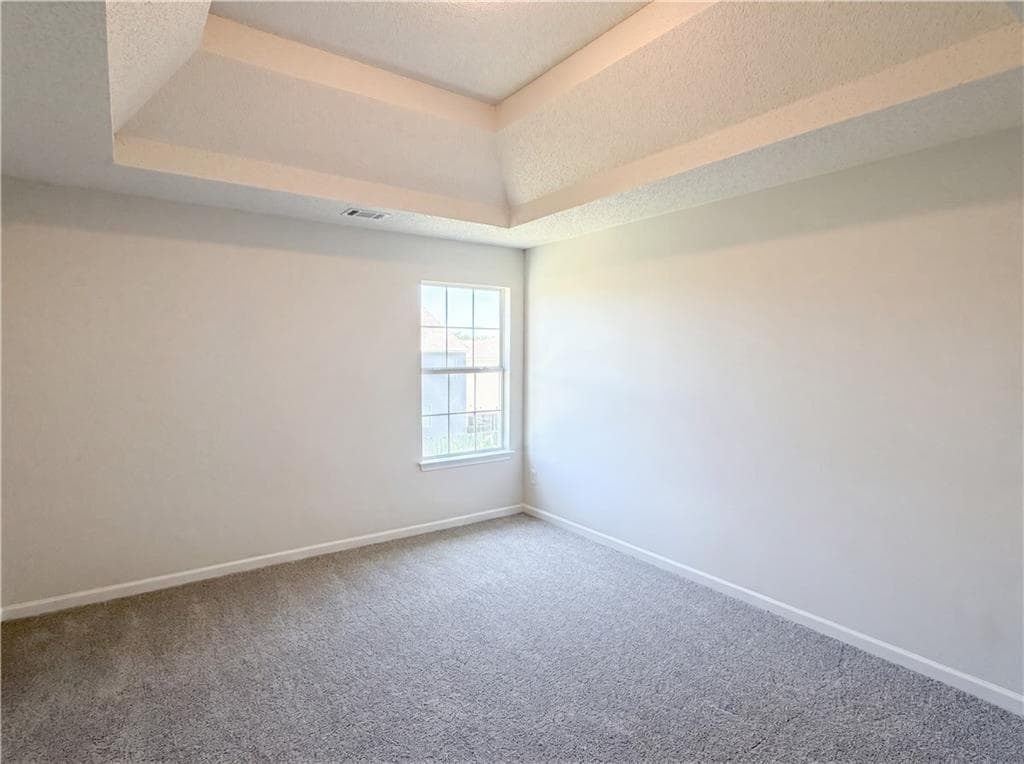4 bedroom, 3 bathroom, 2,700 sq ft single family residence under contract at 1774 Wood Stork Drive, Hampton, GA 30228 — photo 10