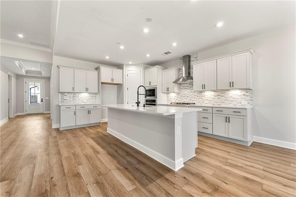 2 bedroom, 2 bathroom, 1,861 sq ft single family residence under contract at 290 Conway Trail, Hoschton, GA 30548 — photo 10