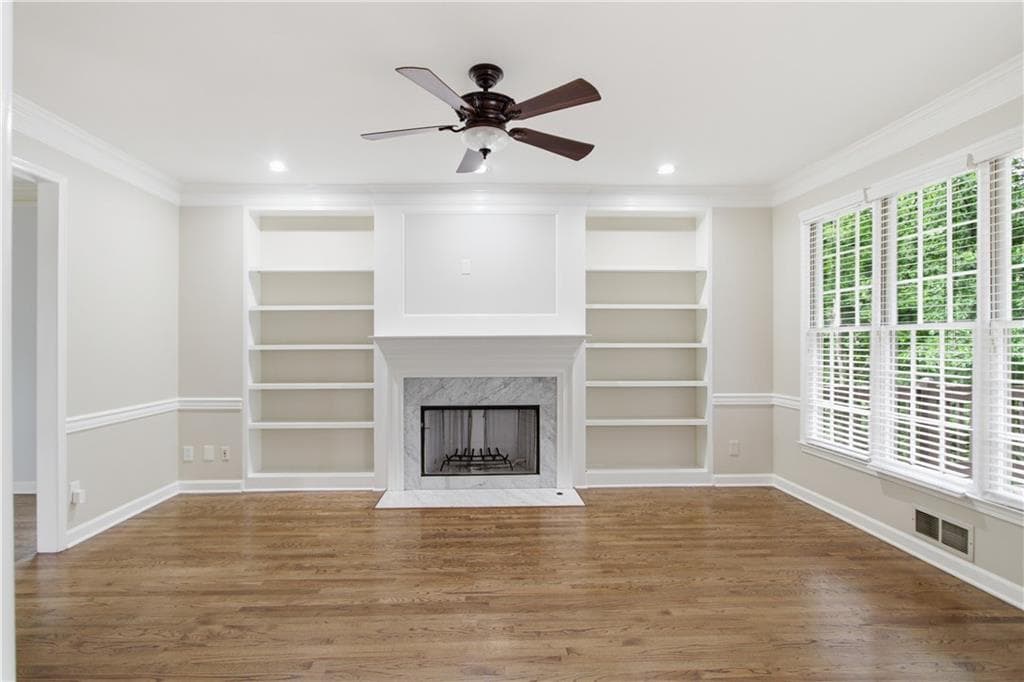 5 bedroom, 3 bathroom, 3,626 sq ft single family residence for sale at 11715 Dunhill Place Drive, Johns Creek, GA 30005 — photo 3