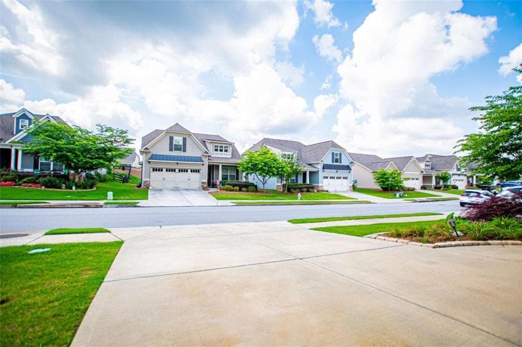 4 bedroom, 3 bathroom, 2,261 sq ft single family residence for sale at 82 Champions Xing, Villa Rica, GA 30180 — photo 6