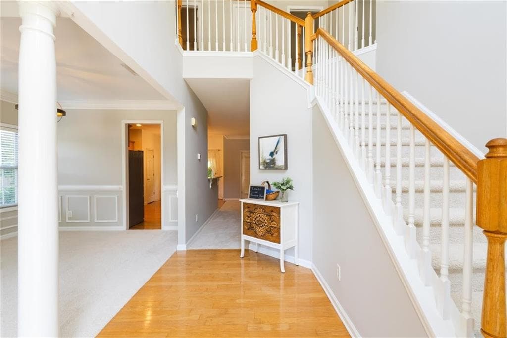 5 bedroom, 3 bathroom, 2,735 sq ft single family residence under contract at 1074 Frog Leap Trail, Kennesaw, GA 30152 — photo 3