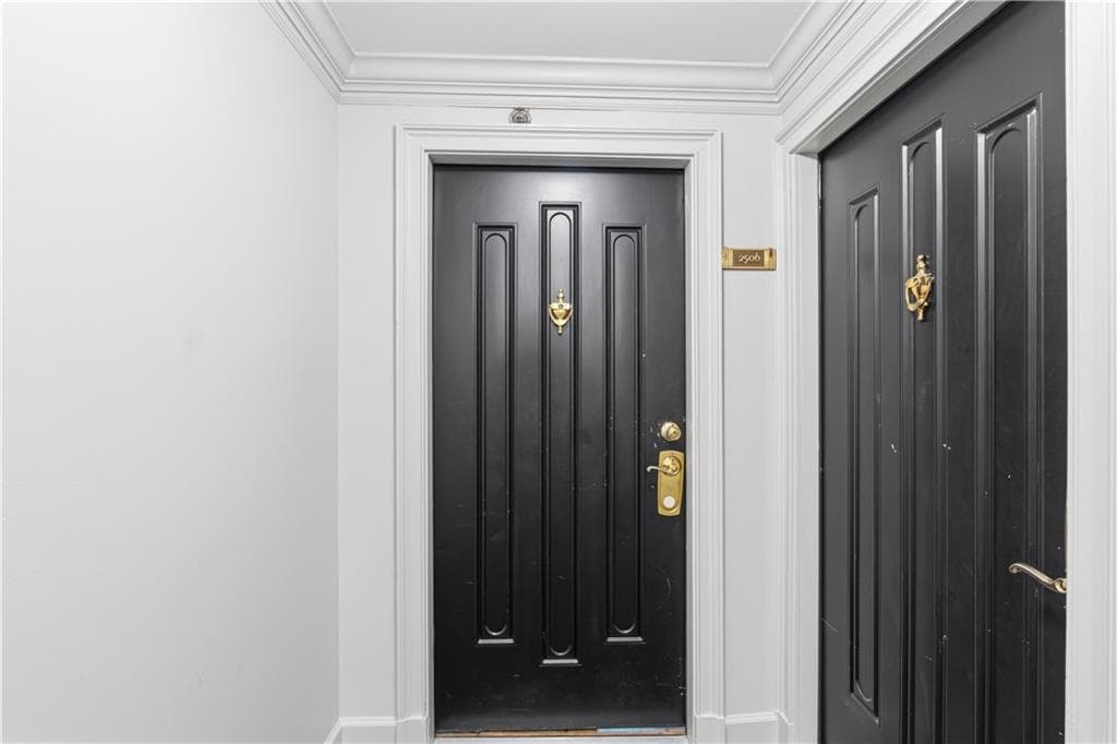 2 bedroom, 2 bathroom, 1,228 sq ft condominium for sale at 2870 Pharr Court South 2506, Atlanta, GA 30305 — photo 6