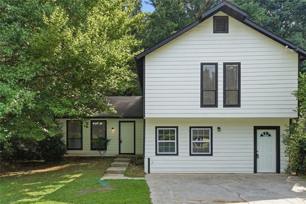 537 Fire Fly Drive, Tucker, GA 30084 — most recent listing photo