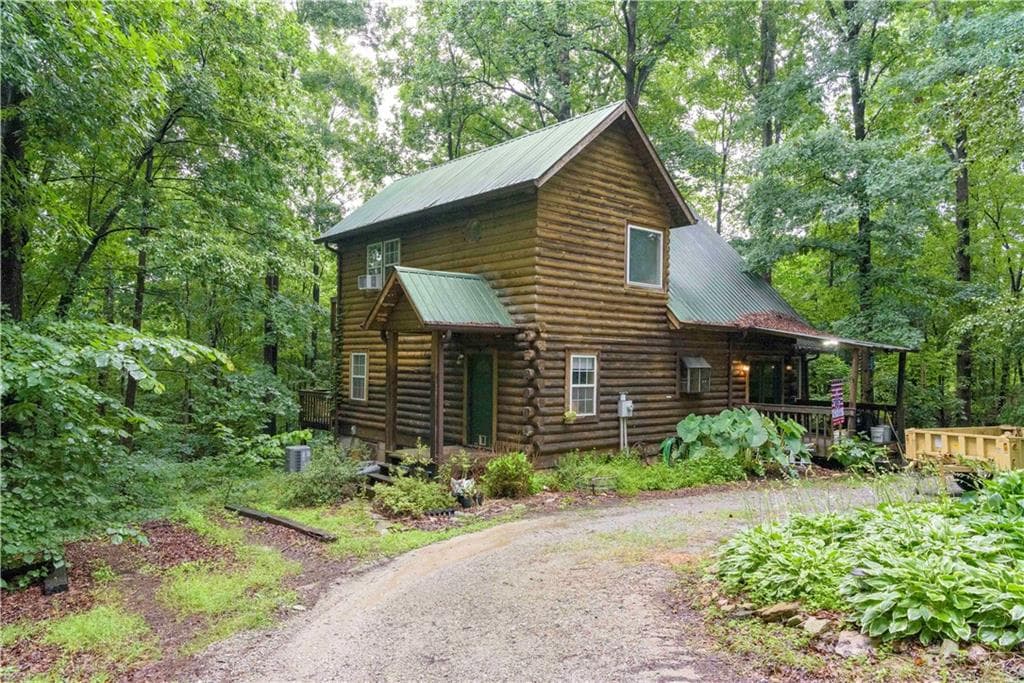4150 Davis Road, Toccoa, GA 30577 — most recent listing photo