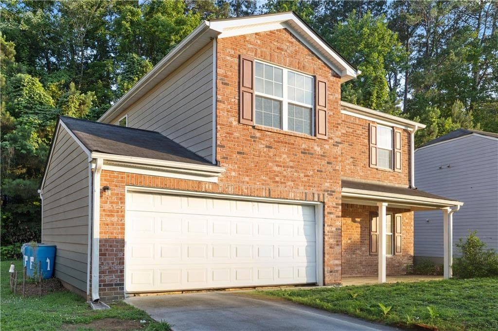 4 bedroom, 3 bathroom, 1,844 sq ft single family residence under contract at 5640 Laurel Ridge Drive, East Point, GA 30344 — photo 2