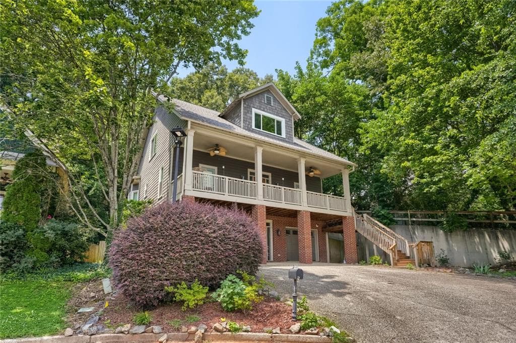 4 bedroom, 4 bathroom, 4,116 sq ft single family residence for sale at 1444 Lakeview East Drive, Atlanta, GA 30316 — photo 3