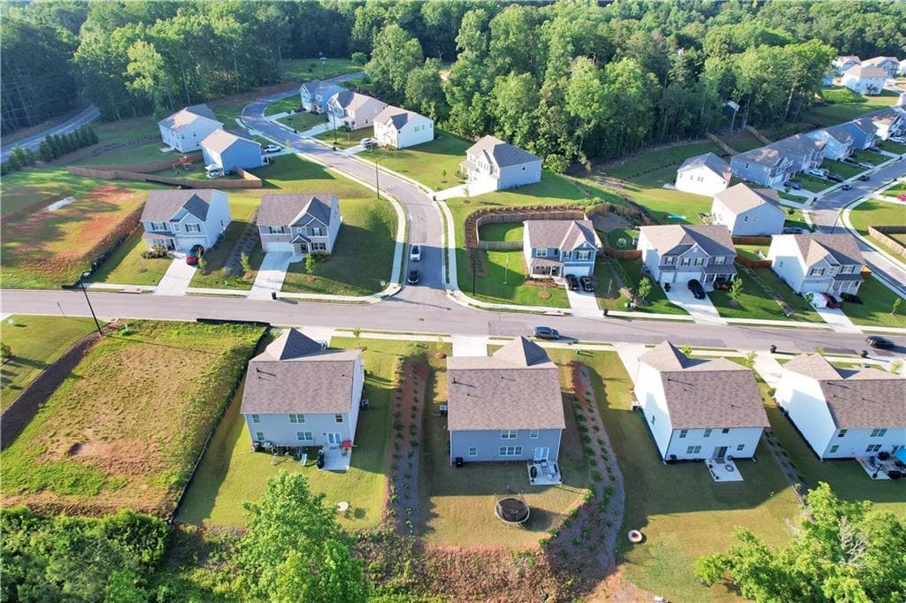 5 bedroom, 3 bathroom, 3,230 sq ft single family residence for sale at 90 Thompson Drive, Dallas, GA 30132 — photo 8