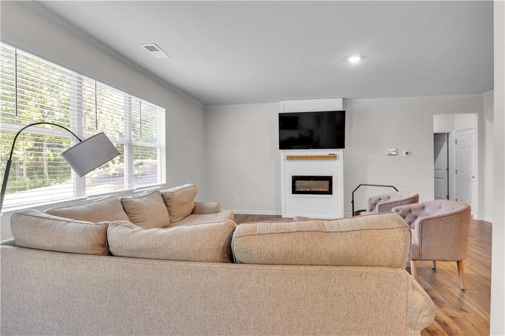 5 bedroom, 3 bathroom, 3,230 sq ft single family residence for sale at 90 Thompson Drive, Dallas, GA 30132 — photo 9