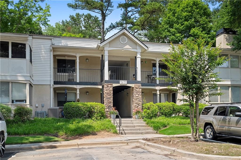 1615 Wingate Way, Sandy Springs, GA 30350 — most recent listing photo