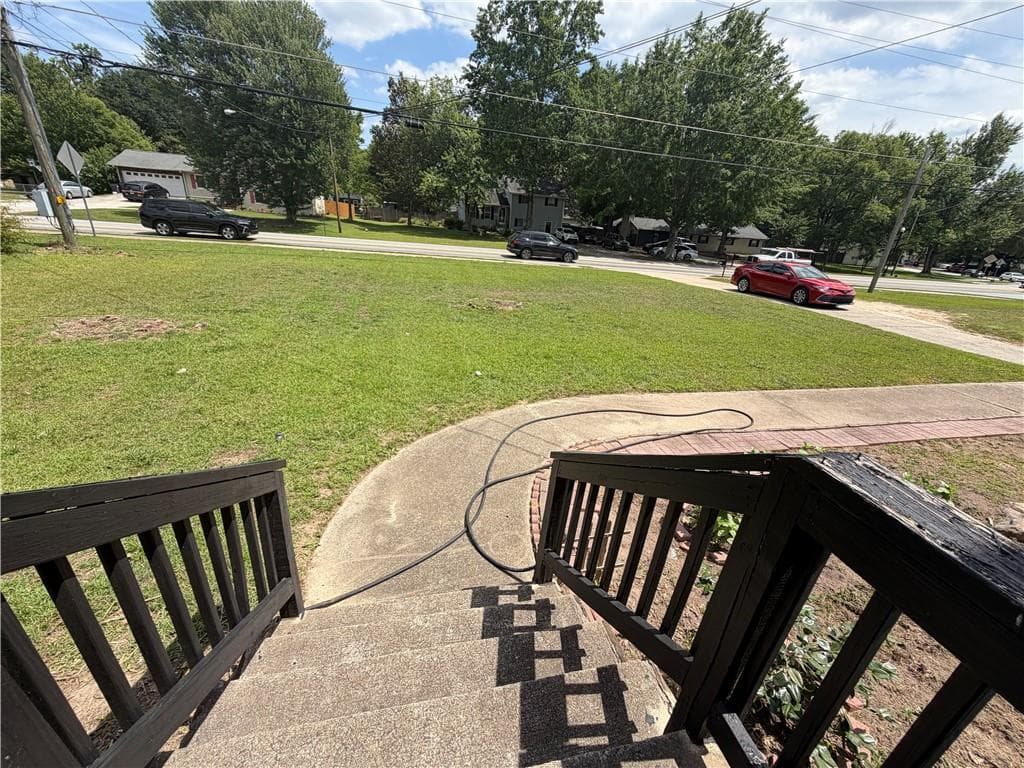 3 bedroom, 2 bathroom, 31,363 sq ft single family residence for sale at 1861 Pharr Road, Snellville, GA 30078 — photo 8