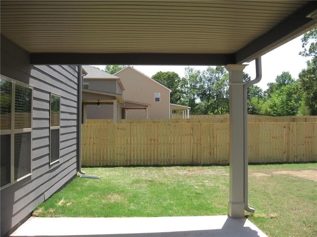 5 bedroom, 3 bathroom, 3,196 sq ft single family residence for rent at 5685 Banner Boulevard, Cumming, GA 30028 for $2,600 a month — photo 10