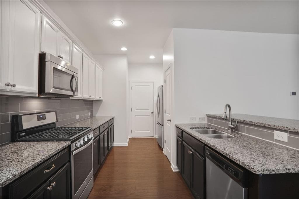 3 bedroom, 3 bathroom, 1,804 sq ft townhouse for rent at 268 Stone Park Drive, Woodstock, GA 30188 for $2,400 a month — photo 10