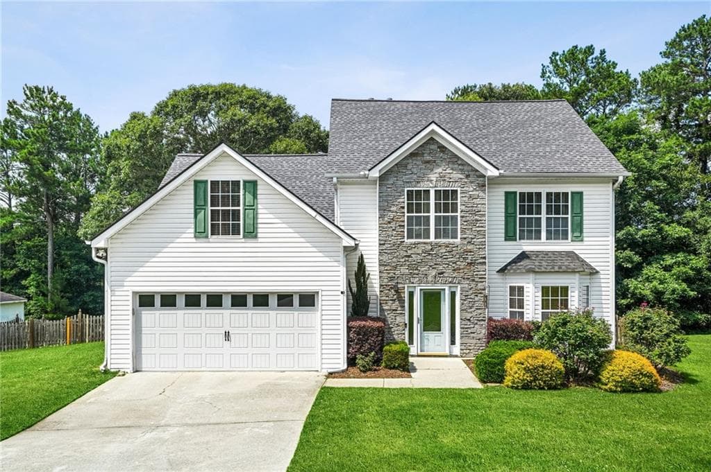 4 bedroom, 4 bathroom, 2,570 sq ft single family residence under contract at 1623 Cagle Court, Lawrenceville, GA 30045