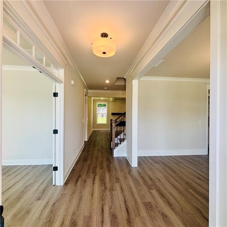 5 bedroom, 4 bathroom, 3,393 sq ft single family residence for sale at 518 Winding Rose Drive, Hoschton, GA 30548 — photo 2