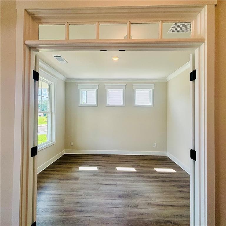 5 bedroom, 4 bathroom, 3,393 sq ft single family residence for sale at 518 Winding Rose Drive, Hoschton, GA 30548 — photo 4