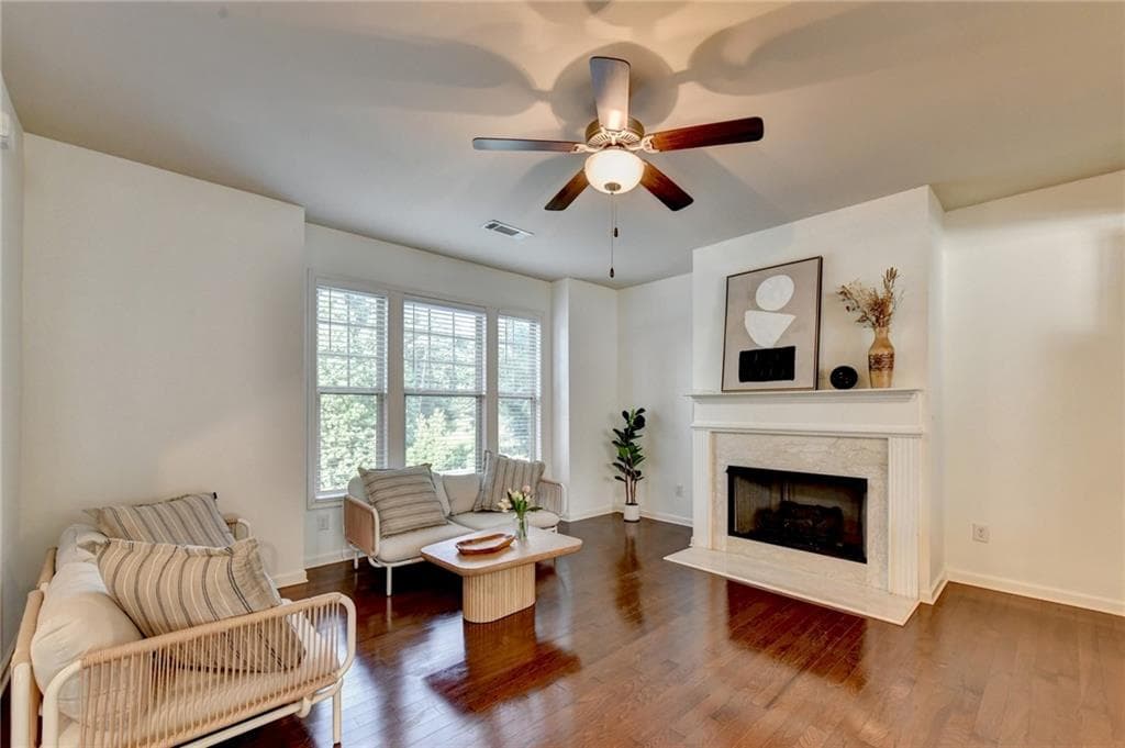 3 bedroom, 4 bathroom, 1,832 sq ft townhouse under contract at 2640 Village Place Drive, Duluth, GA 30096 — photo 6