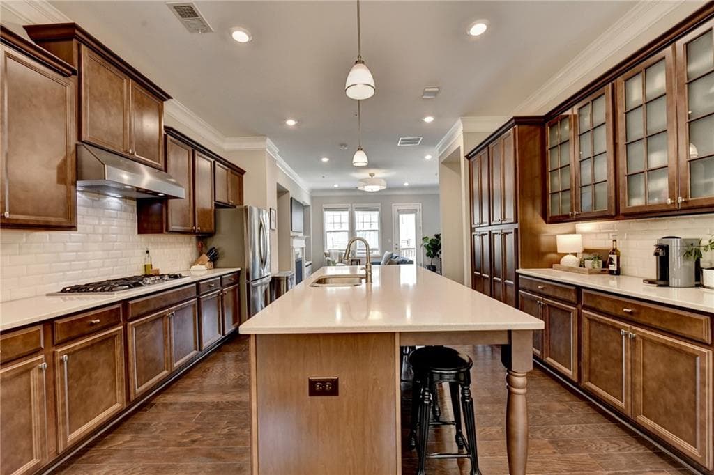 2 bedroom, 4 bathroom, 2,017 sq ft townhouse under contract at 721 Topsail Lane, Alpharetta, GA 30005 — photo 3
