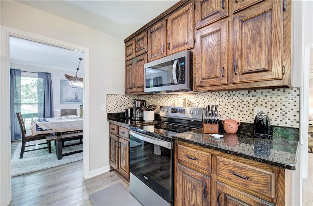 4 bedroom, 4 bathroom, 2,013 sq ft single family residence for sale at 757 Crippled Oak Trail, Jasper, GA 30143 — photo 9