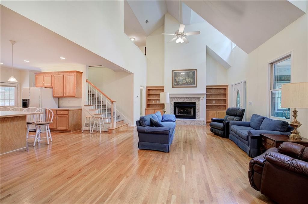 4 bedroom, 5 bathroom, 3,691 sq ft single family residence for sale at 312 Lake View Trace, Jasper, GA 30143 — photo 5