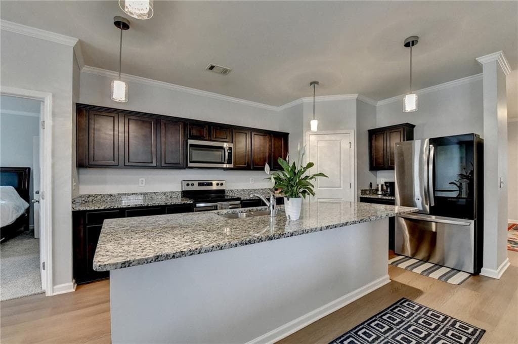 4 bedroom, 2 bathroom, 1,740 sq ft single family residence for sale at 337 Alexander Lane, Bethlehem, GA 30620 — photo 5