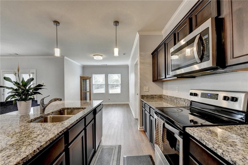 4 bedroom, 2 bathroom, 1,740 sq ft single family residence for sale at 337 Alexander Lane, Bethlehem, GA 30620 — photo 7