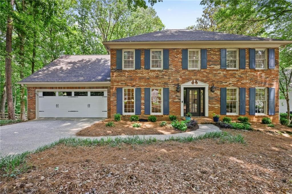 5 bedroom, 3 bathroom, 2,785 sq ft single family residence sold at 2426 Saint Croix Circle, Marietta, GA 30062