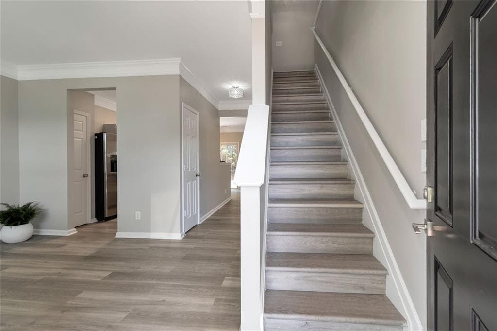 3 bedroom, 3 bathroom, 1,588 sq ft townhouse for sale at 509 Windstone Trail, Alpharetta, GA 30004 — photo 4