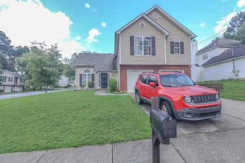 3 bedroom, 3 bathroom, 2,065 sq ft single family residence for sale at 4124 Jewell Terrace, Conley, GA 30288 — photo 2