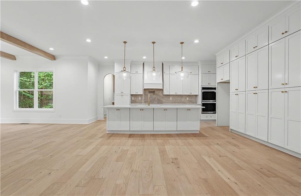 4 bedroom, 4 bathroom, 3,700 sq ft single family residence for sale at 6043 Bluewater Boulevard, Gainesville, GA 30506 — photo 7