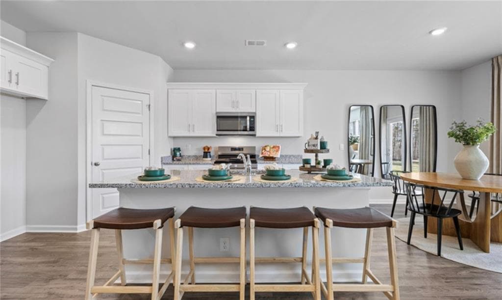 5 bedroom, 4 bathroom, 2,721 sq ft single family residence for sale at 560 Great Salt Lane, Hoschton, GA 30548 — photo 10