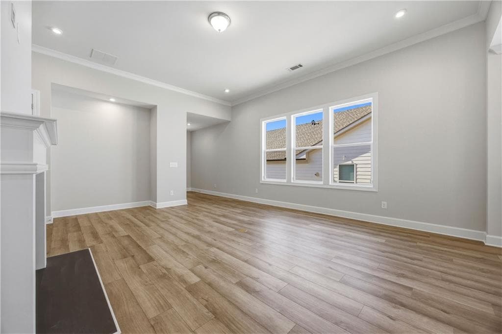 2 bedroom, 2 bathroom, 1,788 sq ft single family residence for sale at 440 Geneva Way, Hoschton, GA 30548 — photo 8