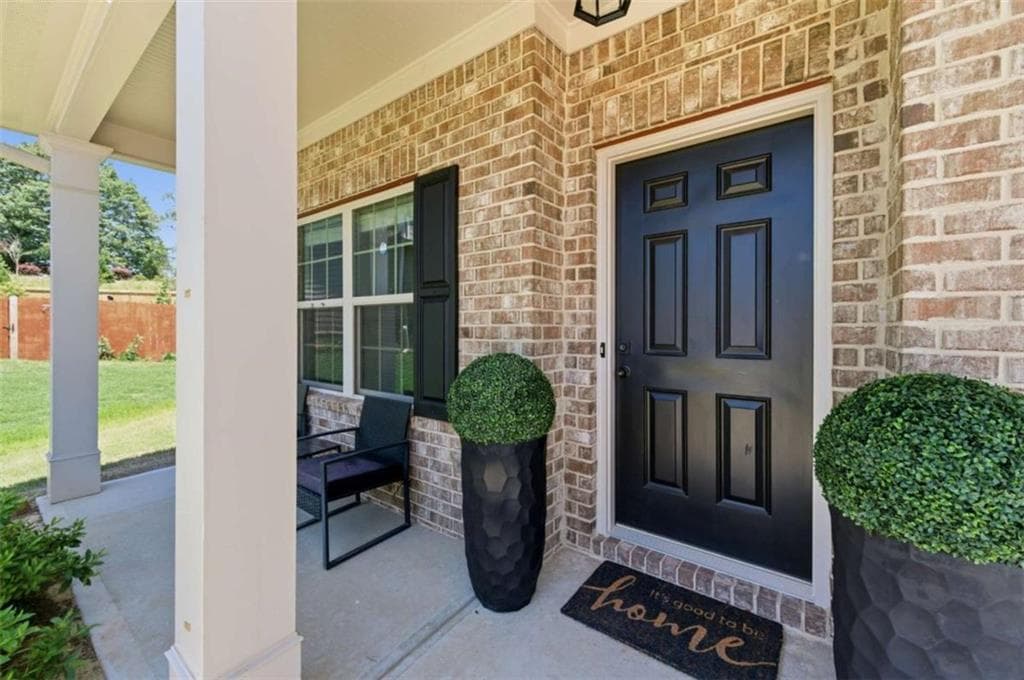 5 bedroom, 4 bathroom, 3,300 sq ft single family residence for rent at 3798 Southfield Court, Loganville, GA 30052 for $3,195 a month — photo 3