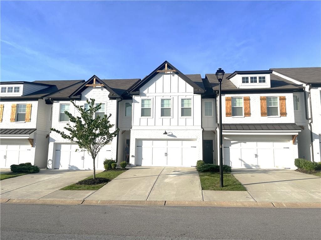 3 bedroom, 3 bathroom, 1,774 sq ft townhouse for rent at 24 Garrison Drive, Winder, GA 30680 for $1,899 a month — photo 1 of 28