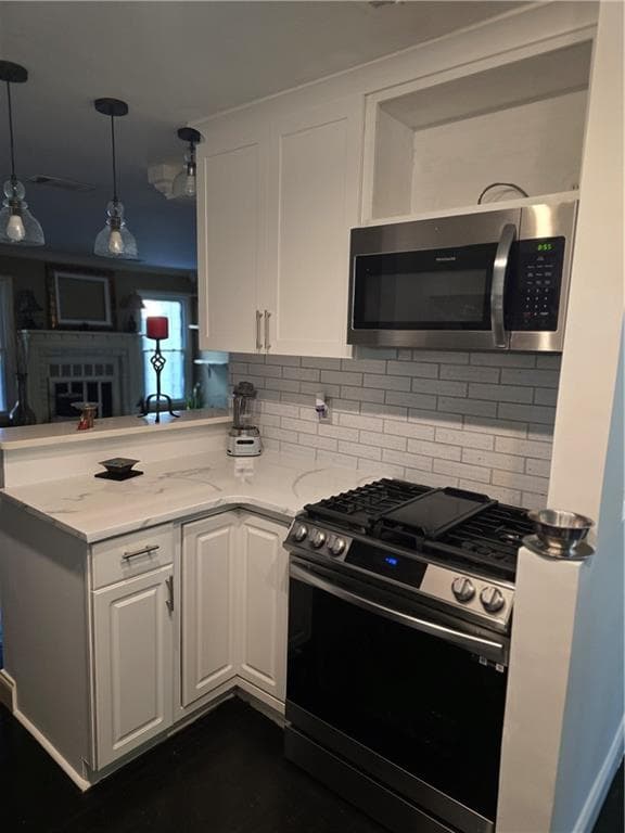 2 bedroom, 3 bathroom, 1,696 sq ft condominium for sale at 6315 Windsor Trace Drive, Peachtree Corners, GA 30092 — photo 7