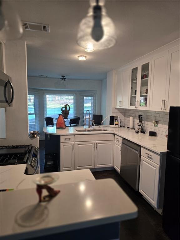2 bedroom, 3 bathroom, 1,696 sq ft condominium for sale at 6315 Windsor Trace Drive, Peachtree Corners, GA 30092 — photo 9