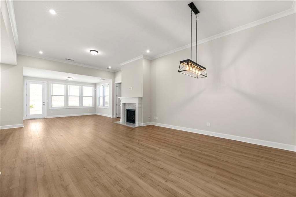 2 bedroom, 2 bathroom, 1,871 sq ft single family residence for sale at 428 Geneva Way, Hoschton, GA 30548 — photo 7