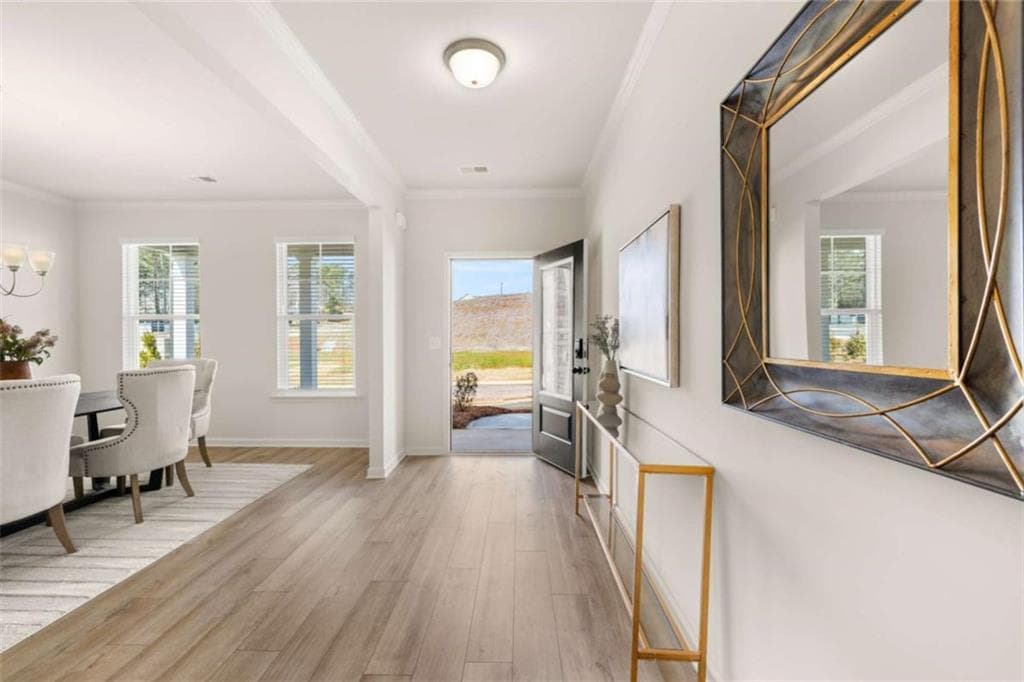 5 bedroom, 4 bathroom, 2,892 sq ft single family residence for sale at 1776 Kingsmere Run Drive, Loganville, GA 30052 — photo 3