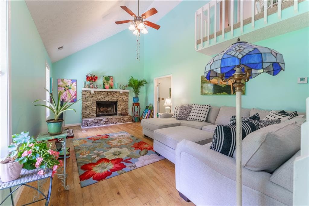 3 bedroom, 2 bathroom, 1,540 sq ft single family residence for sale at 2590 Valient Drive, Cumming, GA 30041 — photo 6