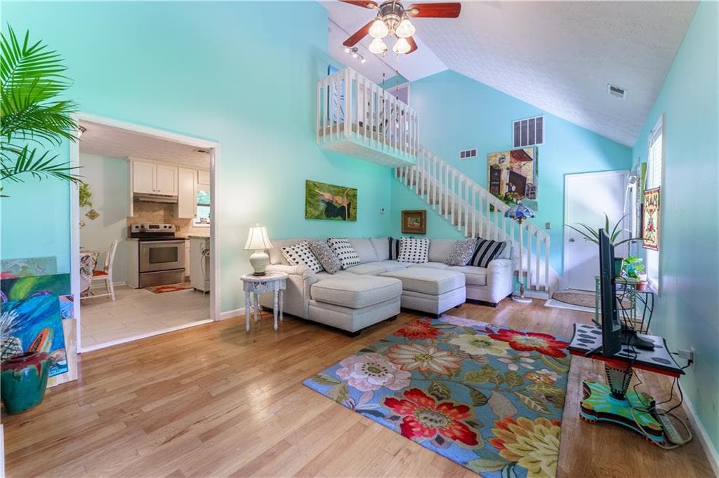 3 bedroom, 2 bathroom, 1,540 sq ft single family residence for sale at 2590 Valient Drive, Cumming, GA 30041 — photo 7
