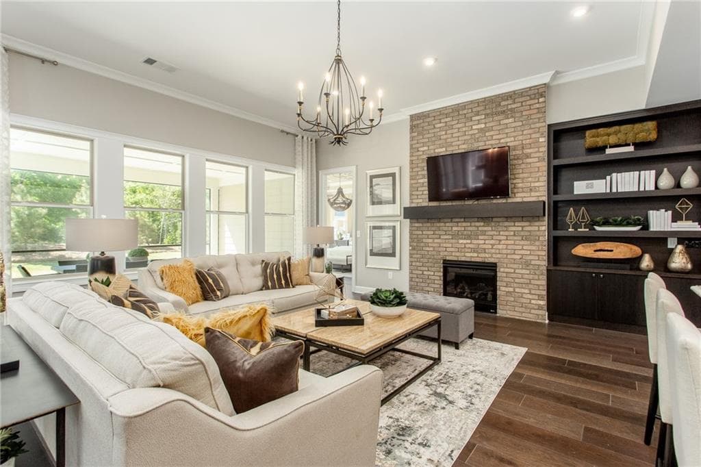 3 bedroom, 3 bathroom, 2,390 sq ft single family residence for sale at 386 Geneva Way, Hoschton, GA 30548 — photo 10