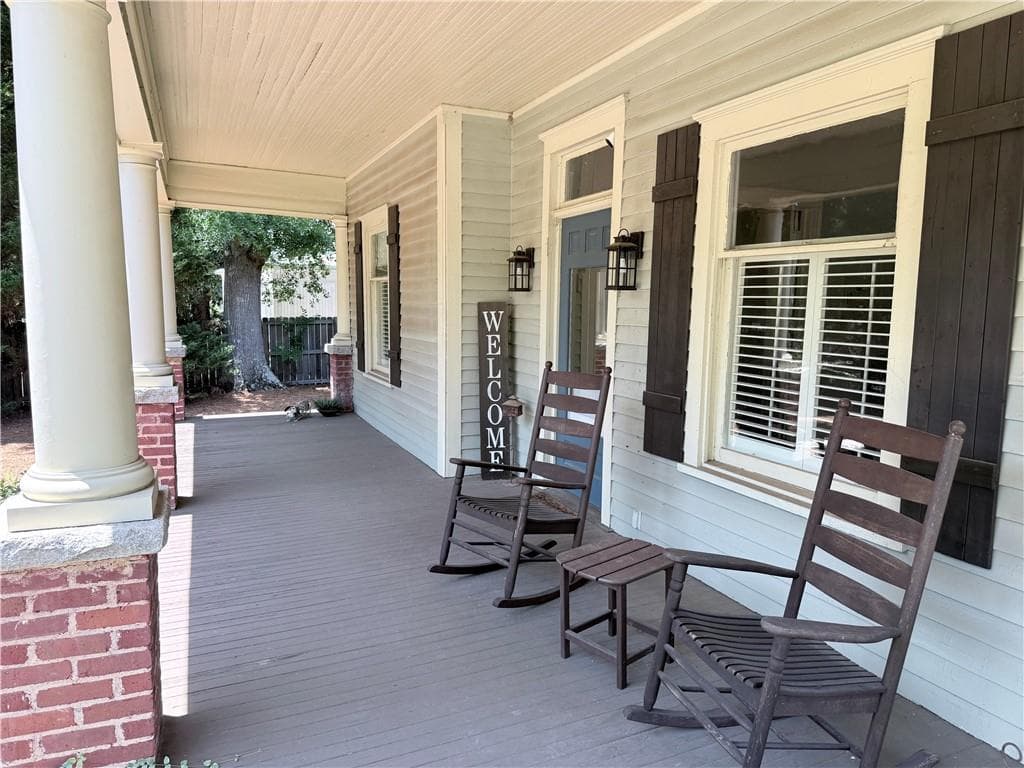 5 bedroom, 5 bathroom, 5,383 sq ft single family residence for sale at 1049 N Main Street, Conyers, GA 30012 — photo 6