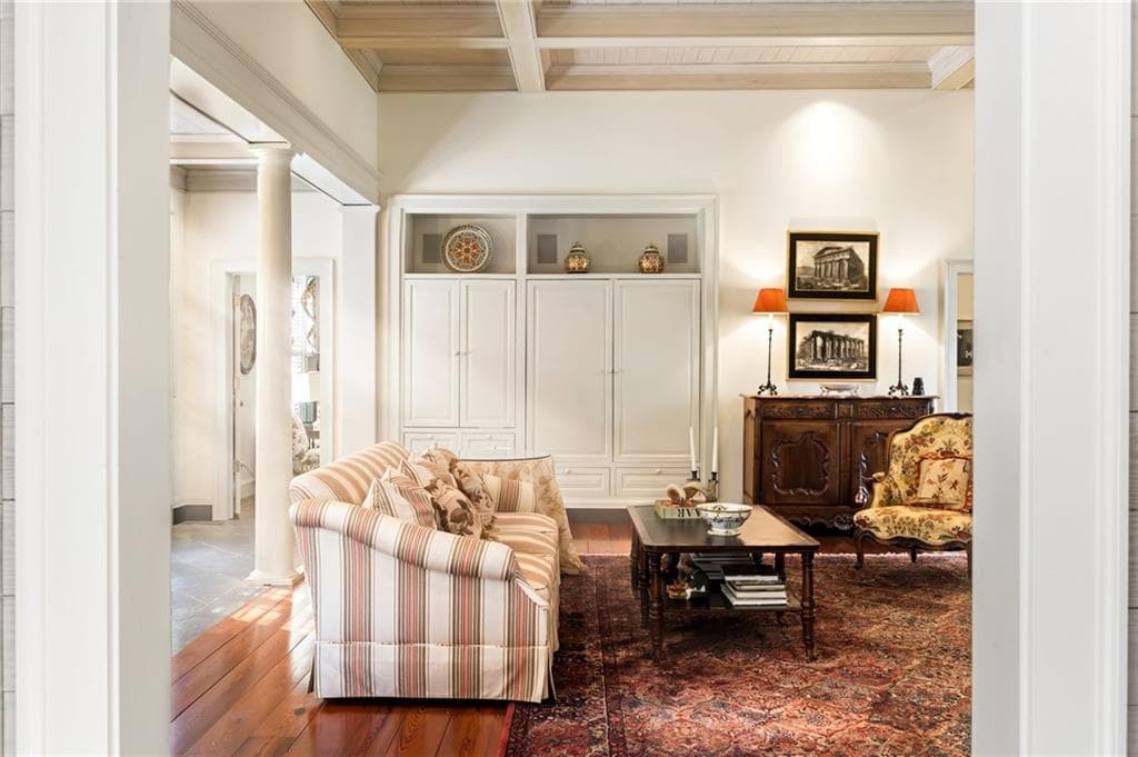 6 bedroom, 5 bathroom, 6,327 sq ft single family residence for sale at 10180 Capps Ferry Road, Chattahoochee Hills, GA 30268 — photo 9