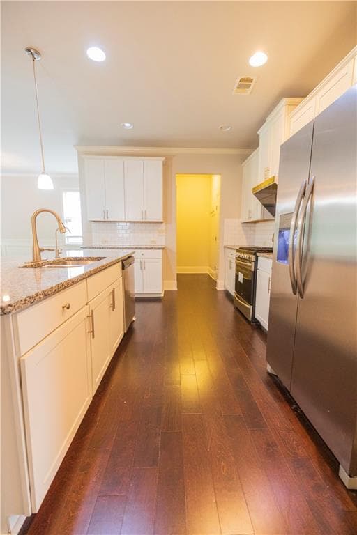 4 bedroom, 3 bathroom, 2,344 sq ft single family residence for sale at 4115 Huron Drive, Cumming, GA 30028 — photo 8