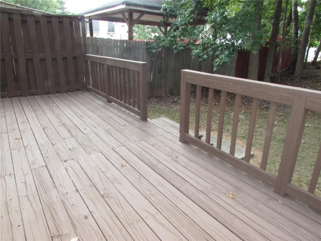 3 bedroom, 3 bathroom, 1,408 sq ft townhouse for rent at 881 Heritage Valley Road 881, Norcross, GA 30093 for $1,650 a month — photo 3