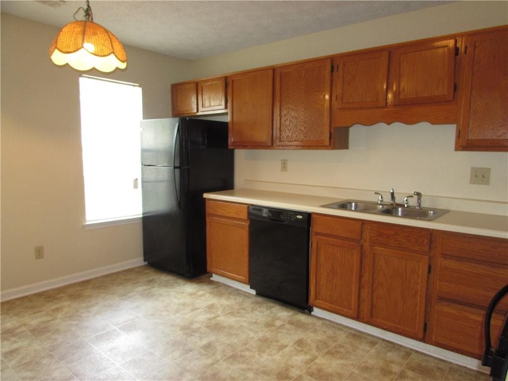 3 bedroom, 3 bathroom, 1,408 sq ft townhouse for rent at 881 Heritage Valley Road 881, Norcross, GA 30093 for $1,650 a month — photo 6